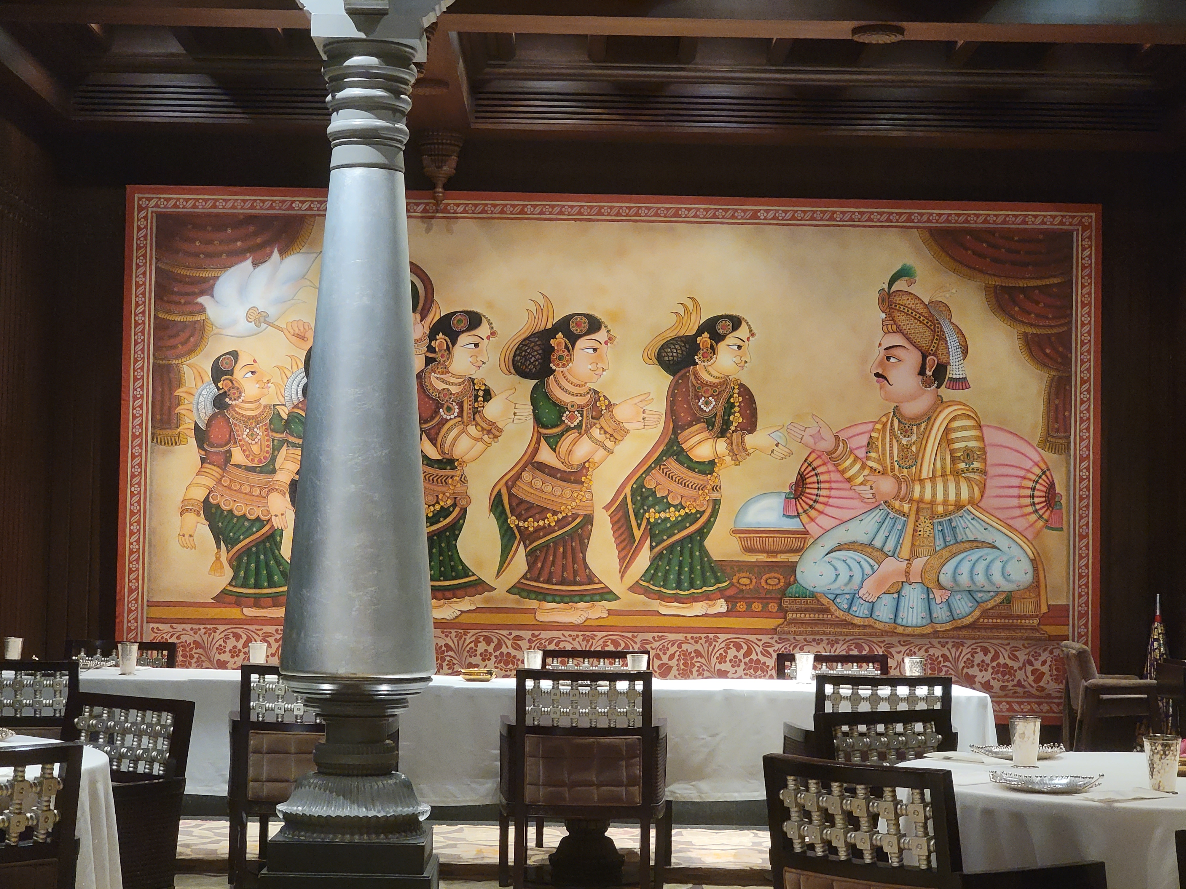 a review of the sumptuous southern spice restaurant in the taj coromandel hotel in chennai
